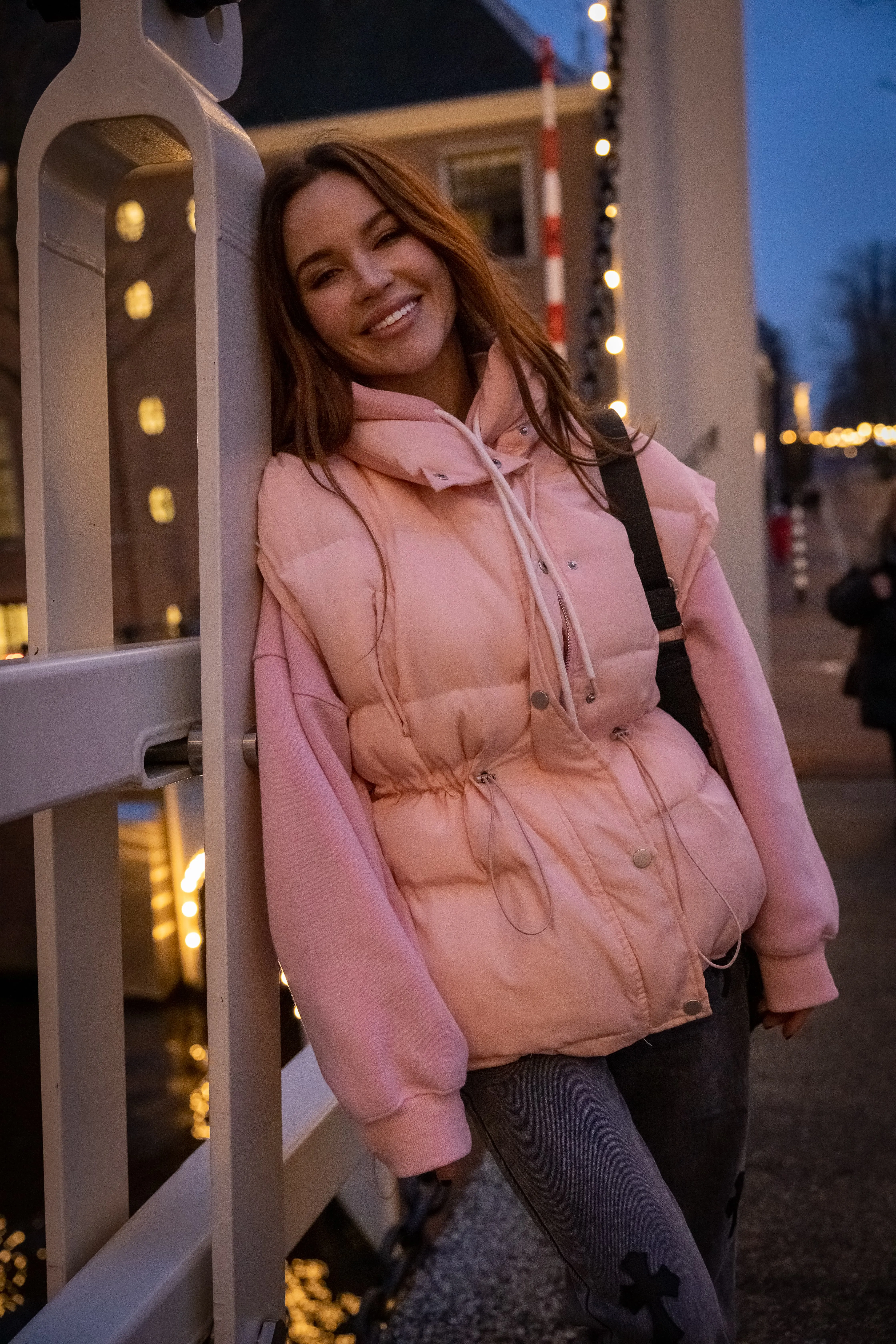 One Evening in Amsterdam — photo 7